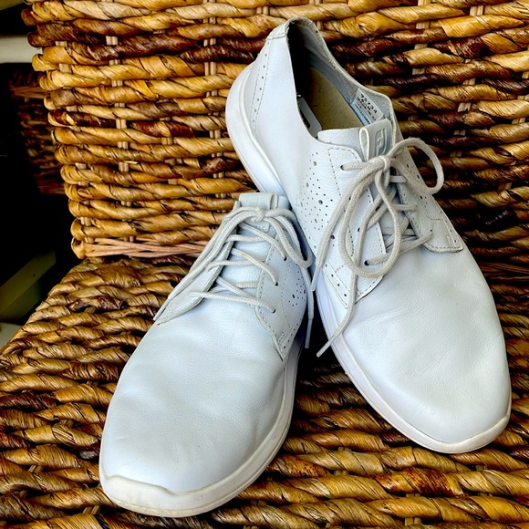 Women's Footjoy Golf Shoes 8 1/2 - Picture 1 of 6